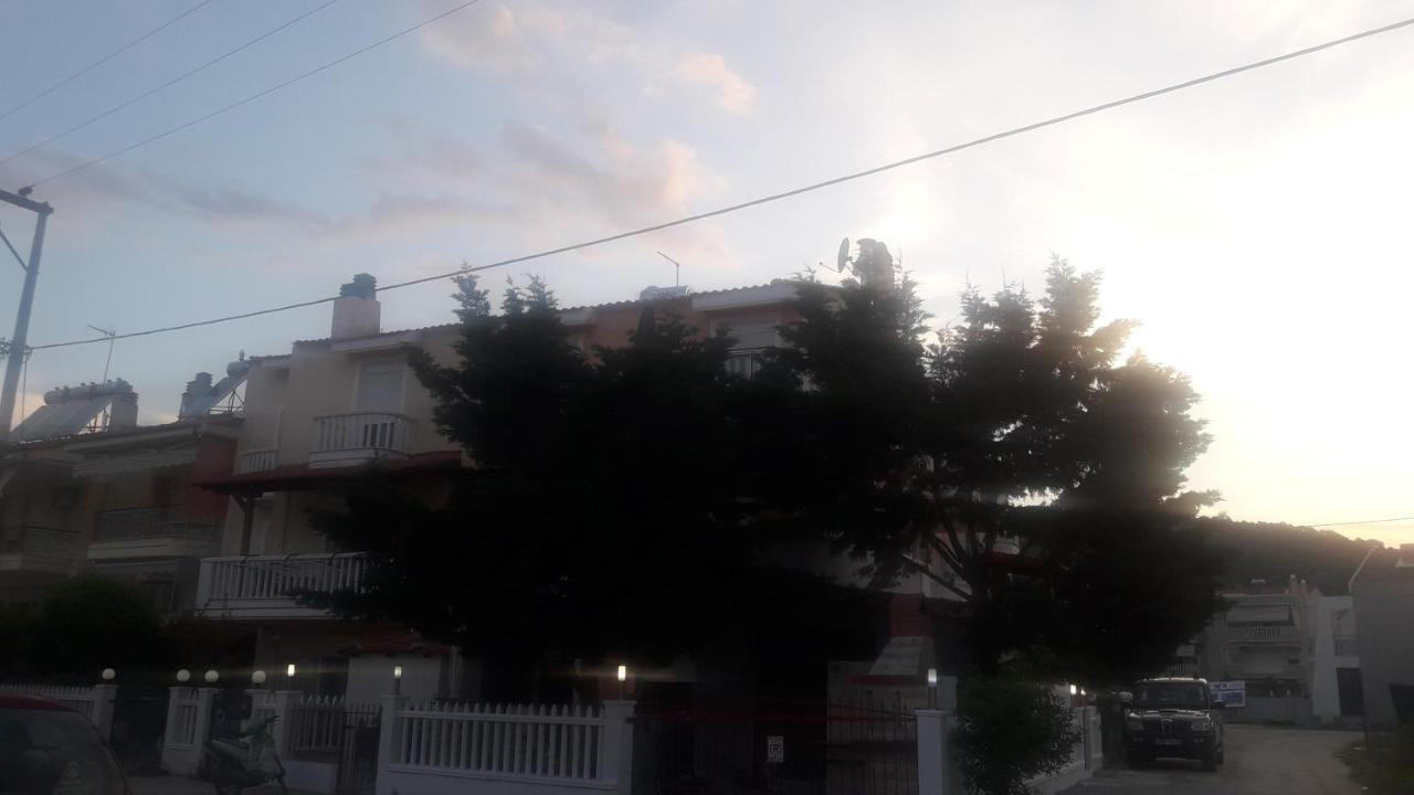 El Sol Daire Néa Péramos Dış mekan fotoğraf
